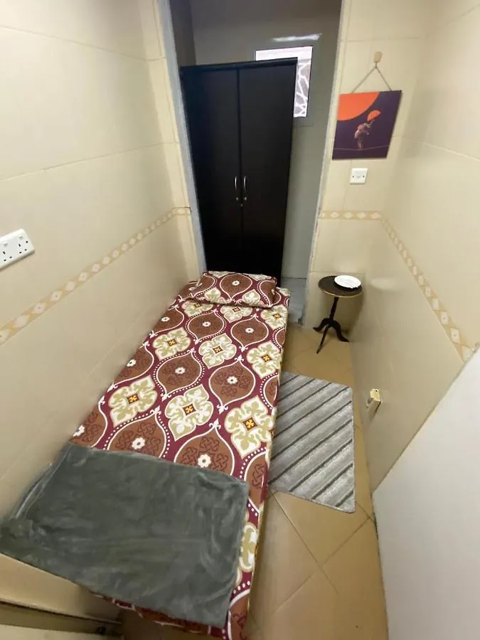 Mbz - Cosy Separate Room In Unique Flat Abu Zabi