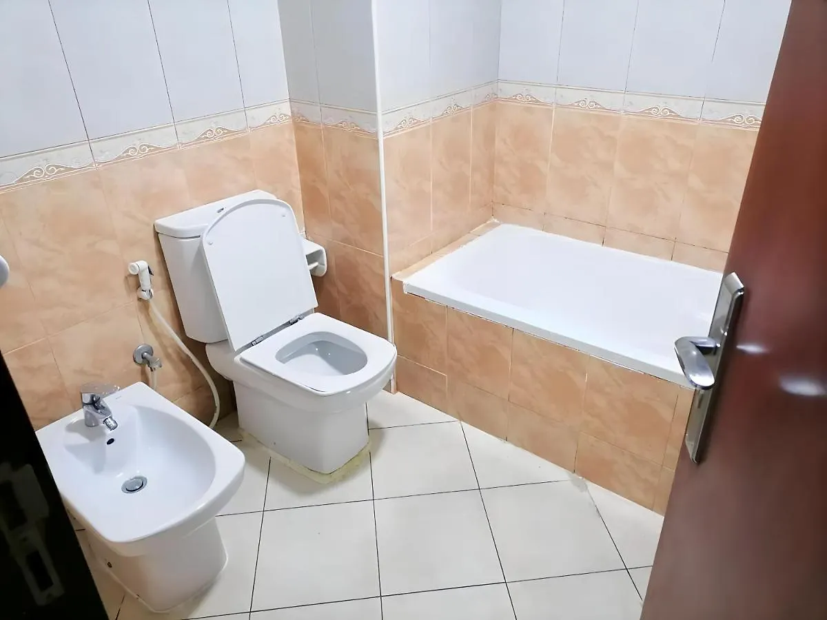 Mbz - Cosy Separate Room In Unique Flat Abu Zabi Kwatera prywatna